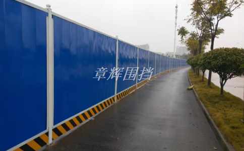 市政圍擋是否對城市交通擁堵產生一定影響？(研究市政圍擋對交通流量的影響)